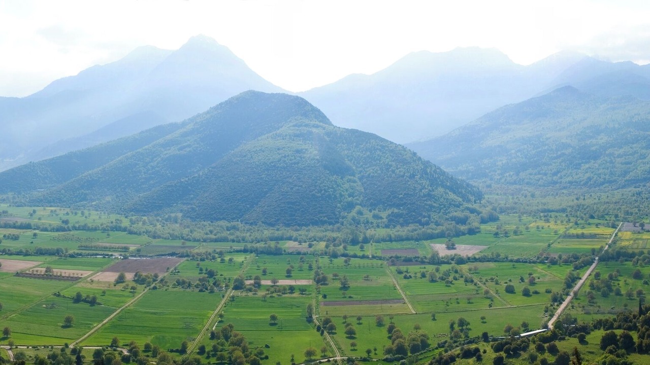 Photo of Others in Feneos