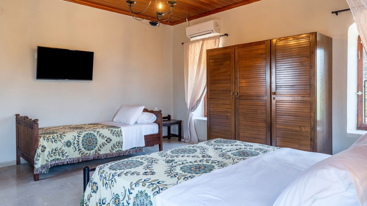 Photo of Bedroom in Sivota