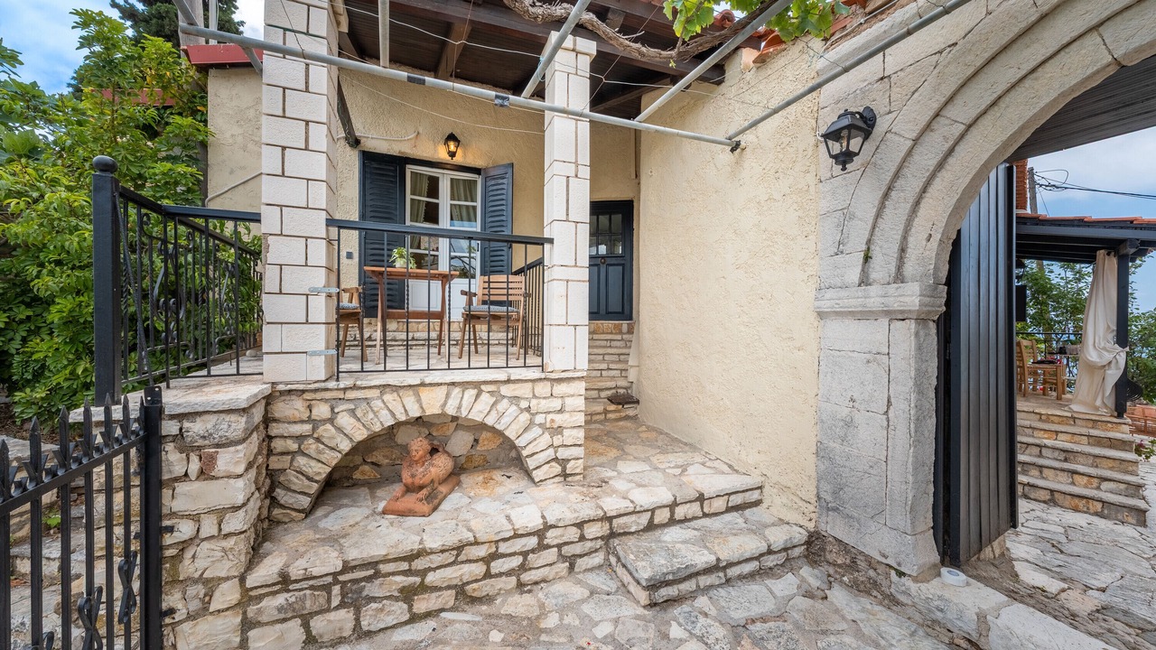 Photo of Patio Balcony in Sivota
