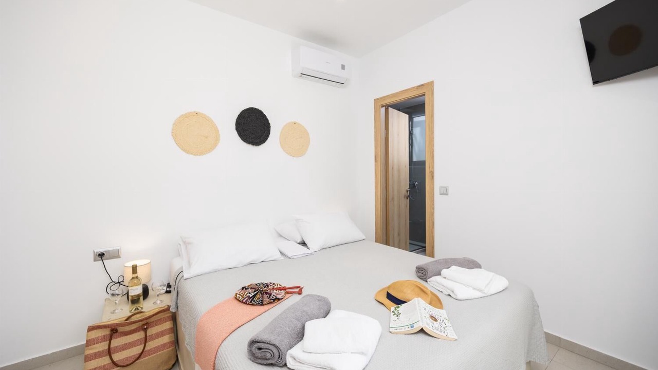 Photo of Bathroom in Petaloudes