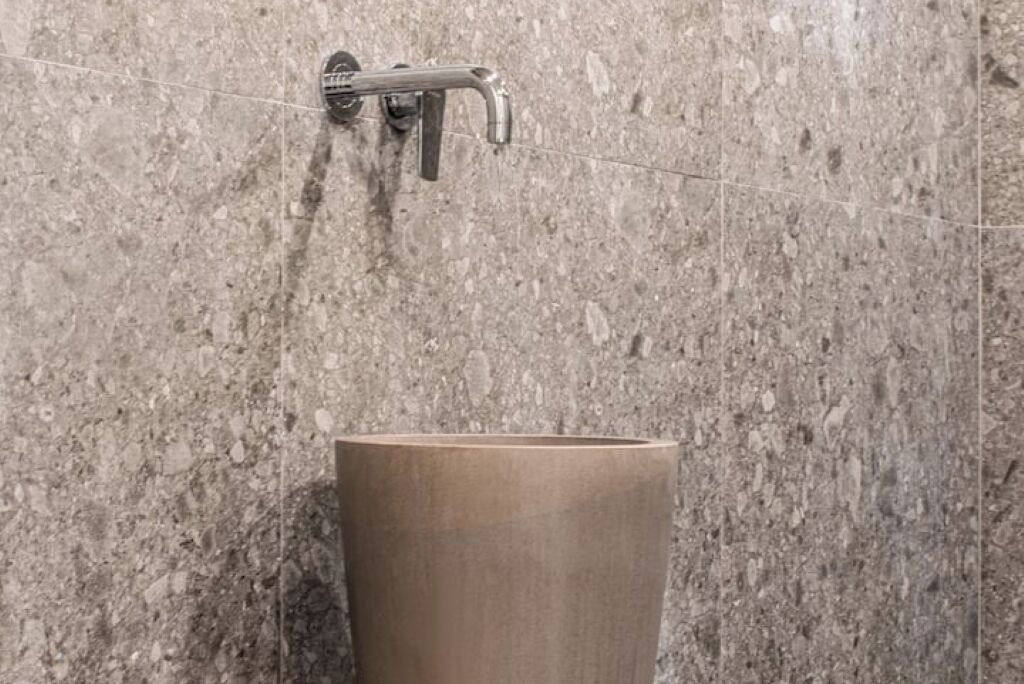 Photo of Bathroom in Korydallos