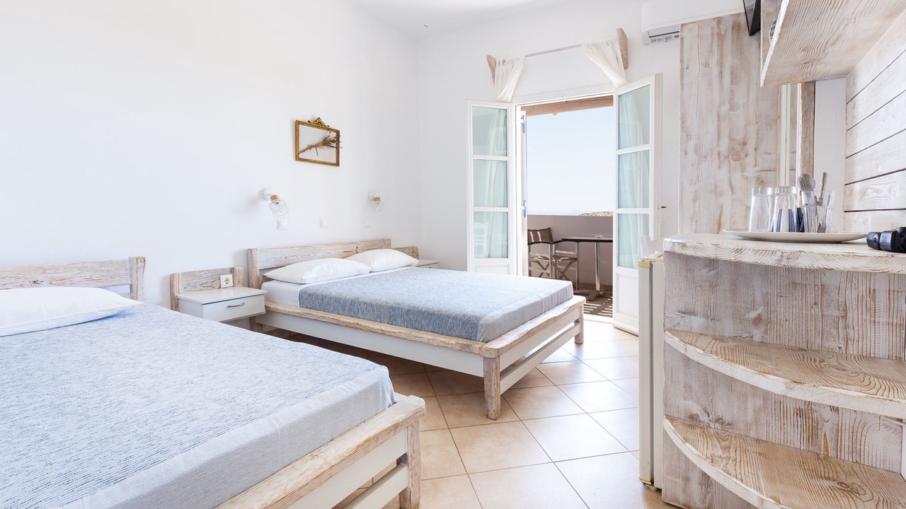 Photo of Bedroom in Schoinousa