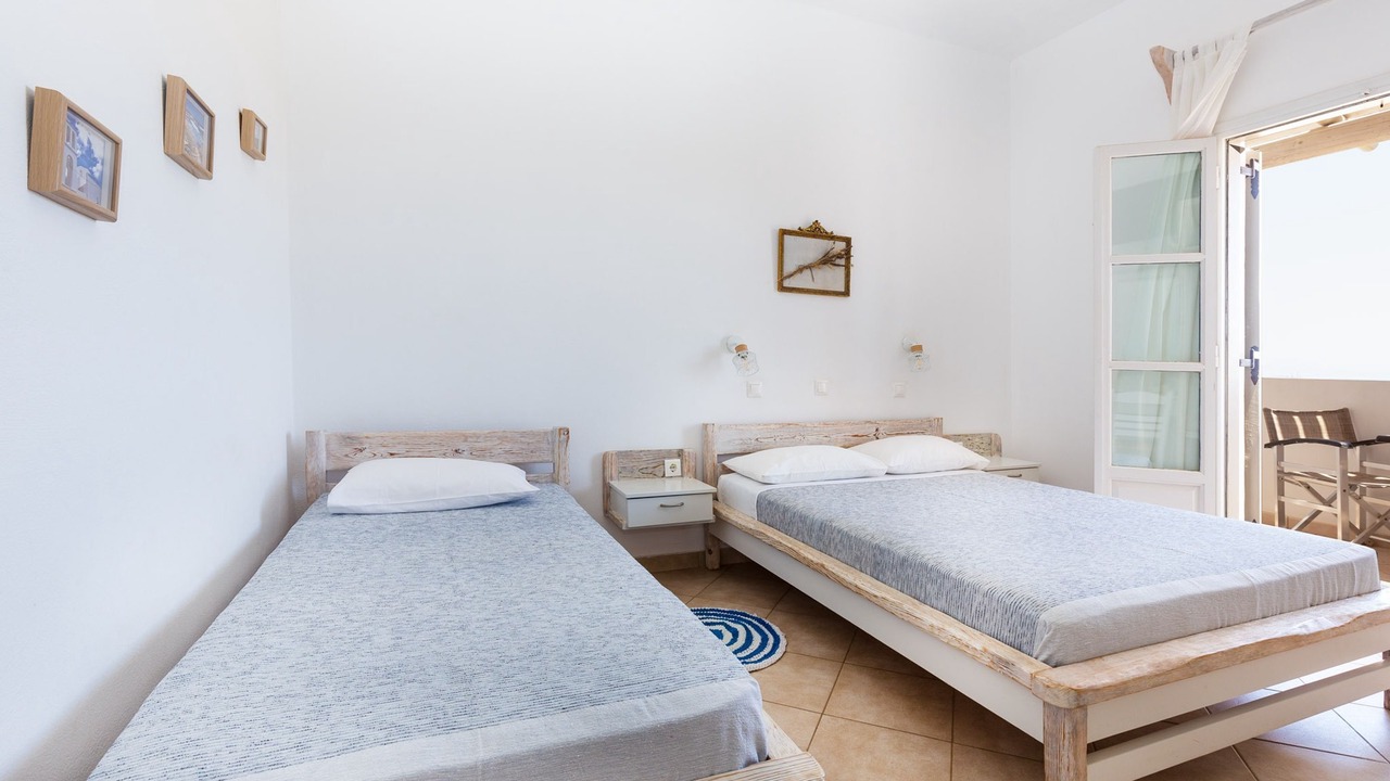 Photo of Bedroom in Schoinousa