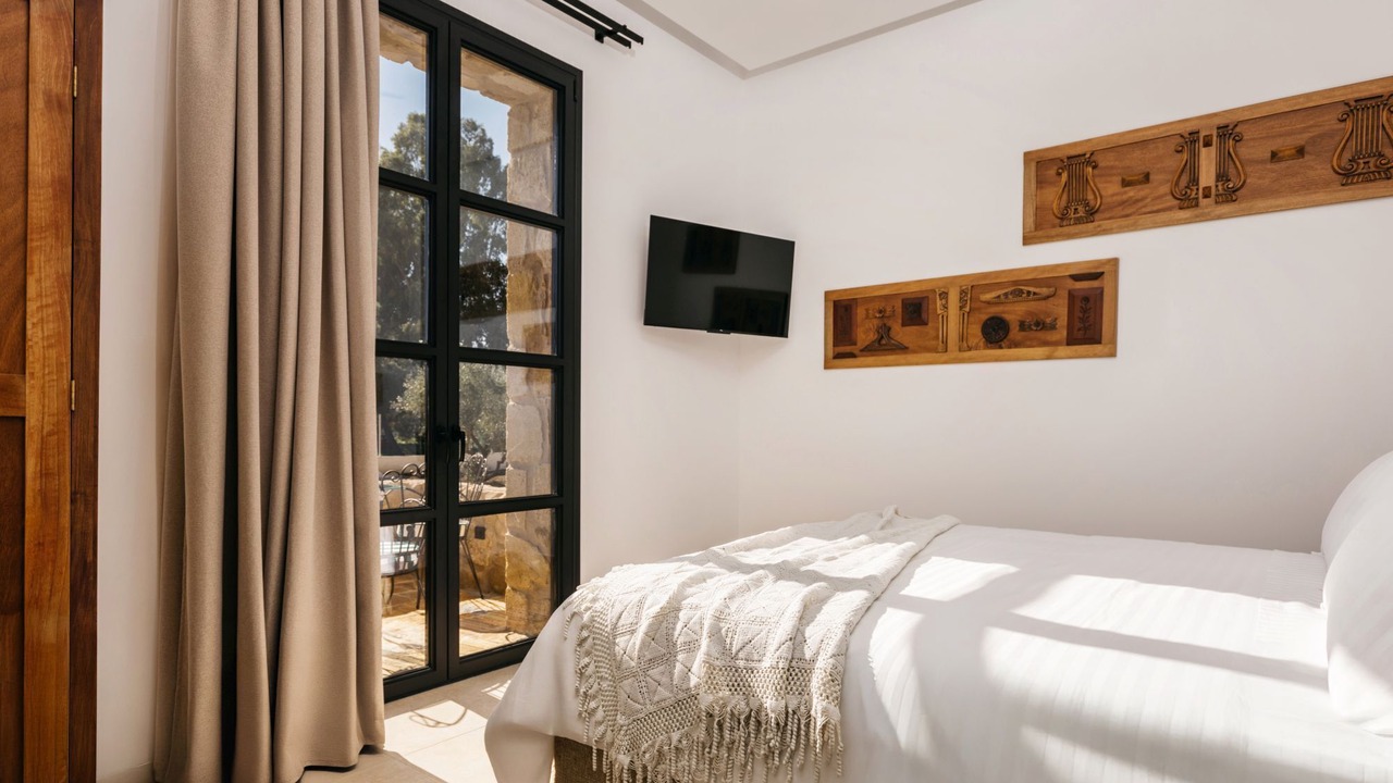 Photo of Bedroom in Gaitanion