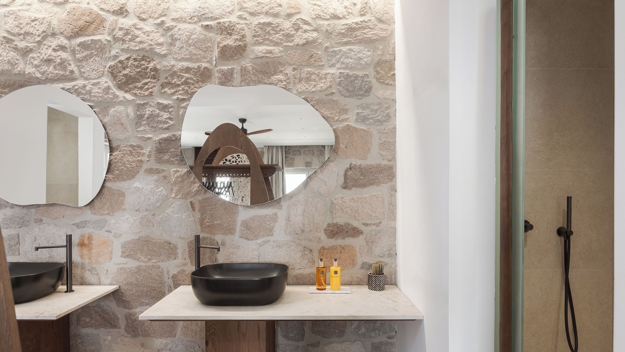 Photo of Bathroom in Milos
