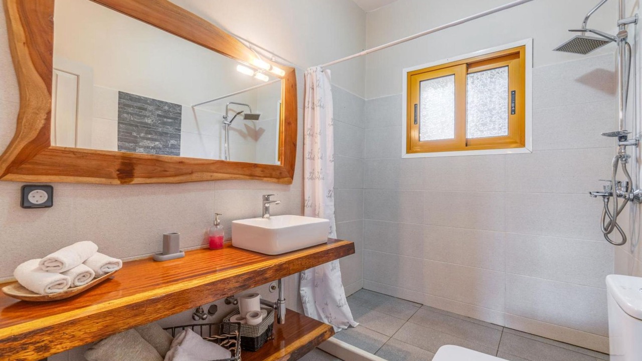 Photo of Bathroom in Gaios