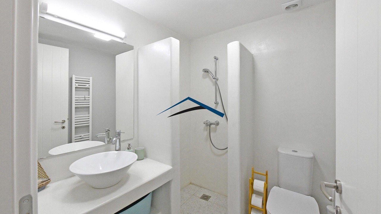 Photo of Bathroom in Kea