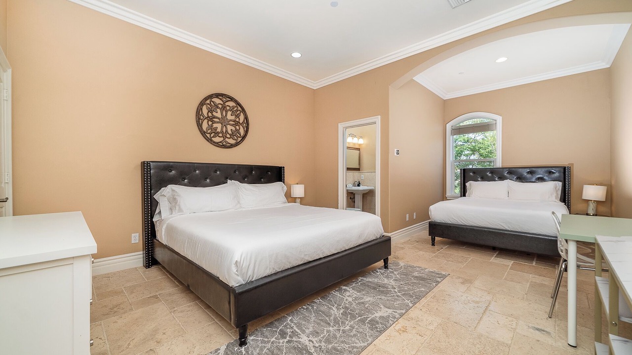 Photo of Bedroom in Vista