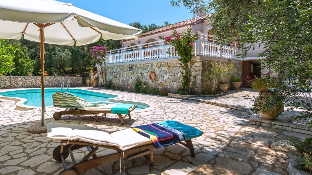 Photo of Others in Paxos