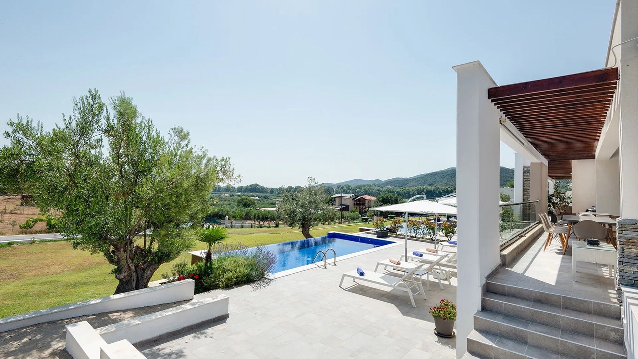 Photo of Outdoor in Sarti