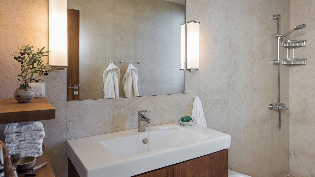 Photo of Bathroom in Plaka