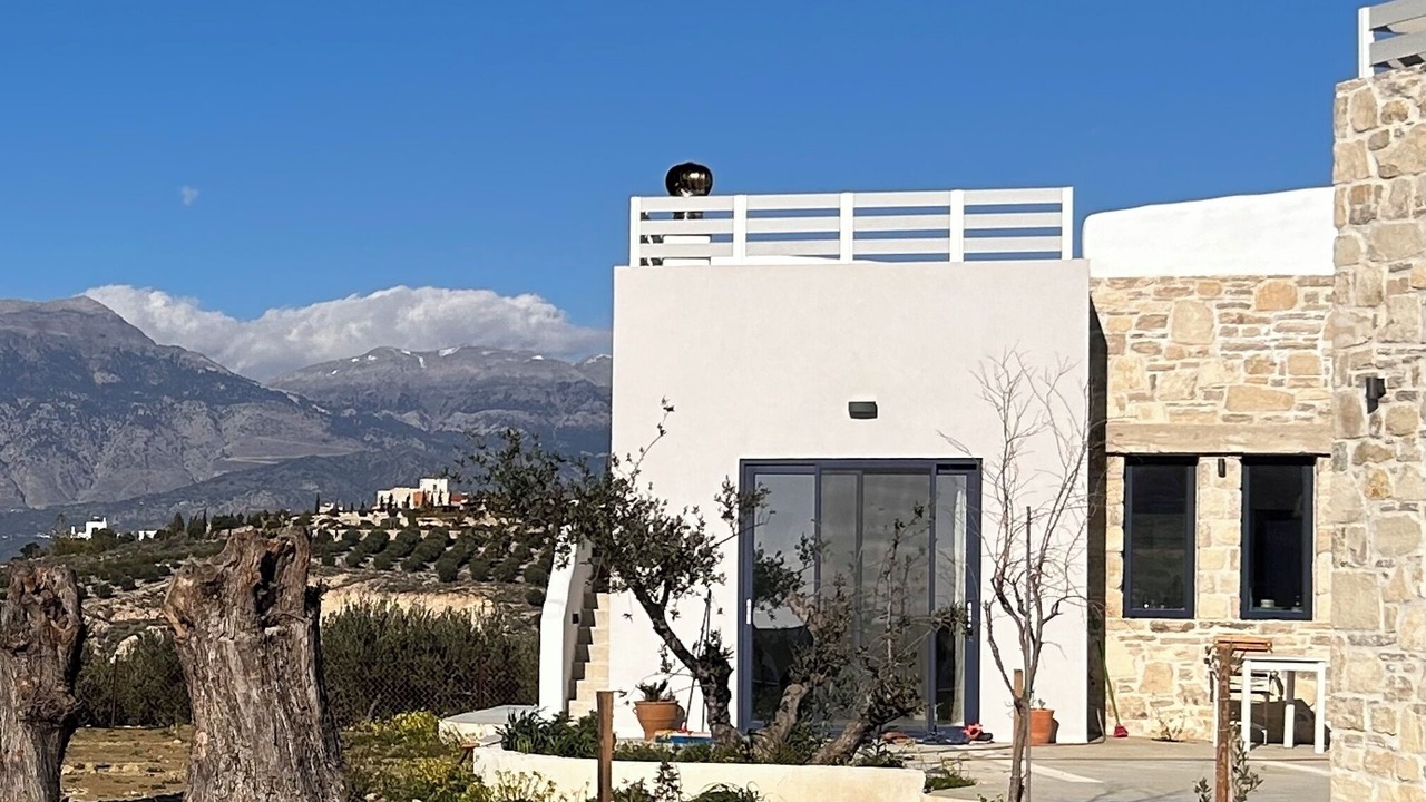 Photo of Outdoor in Pitsidia