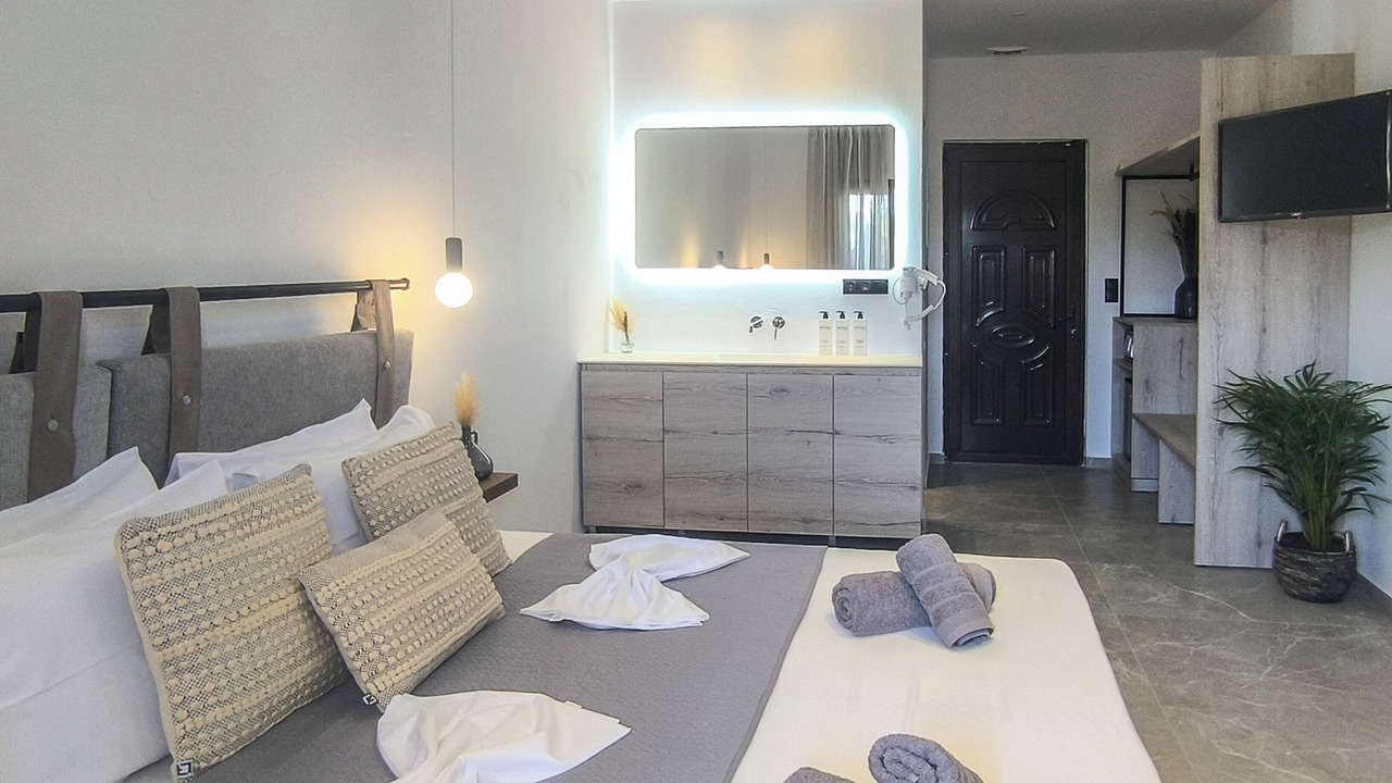 Photo of Bedroom in Troulos
