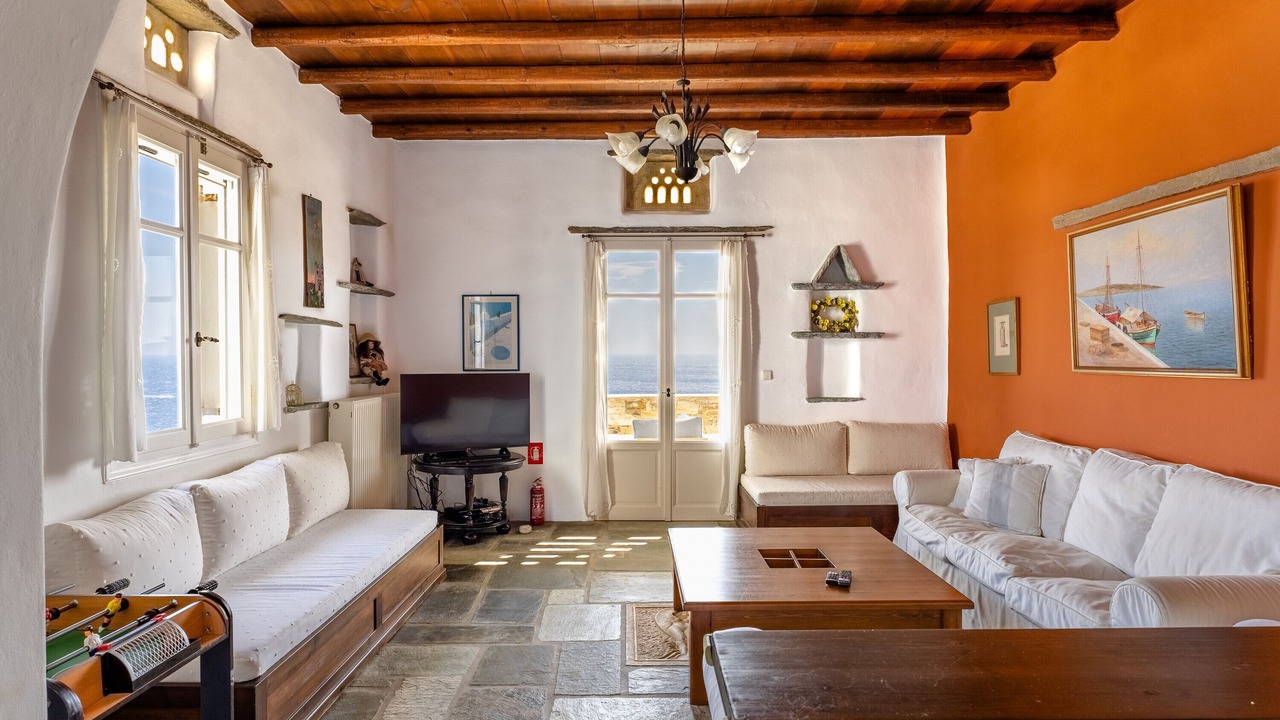 Photo of Livingroom in Agios Sostis