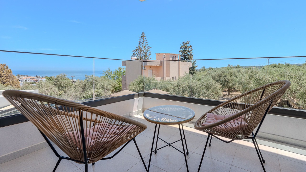 Photo of Outdoor in Gerani