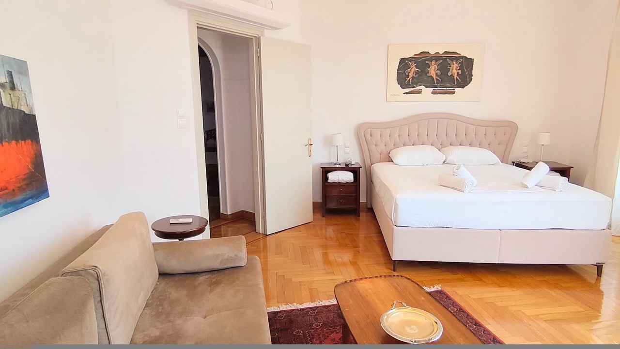 Photo of Bedroom in Plaka