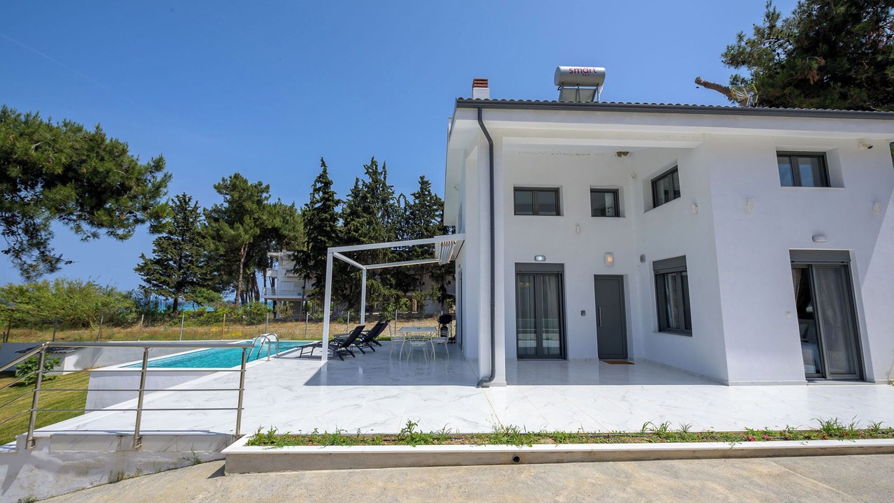 Photo of Outdoor in Kriopigi