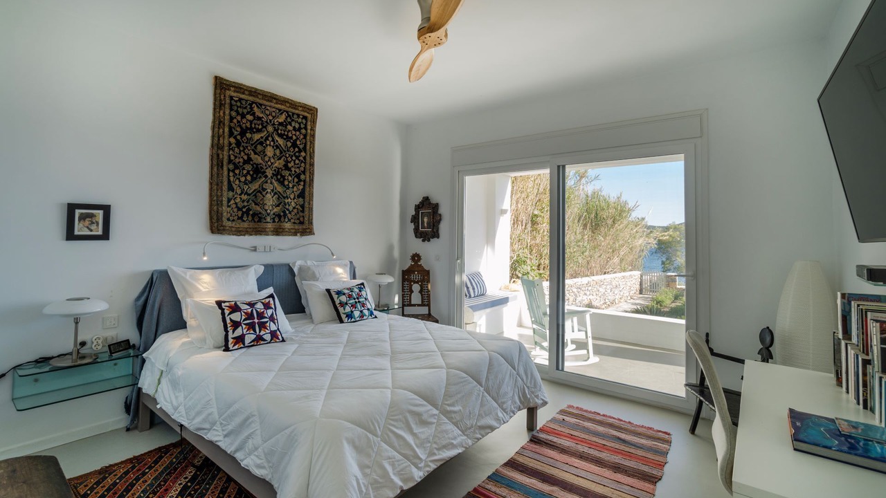 Photo of Bedroom in Leros