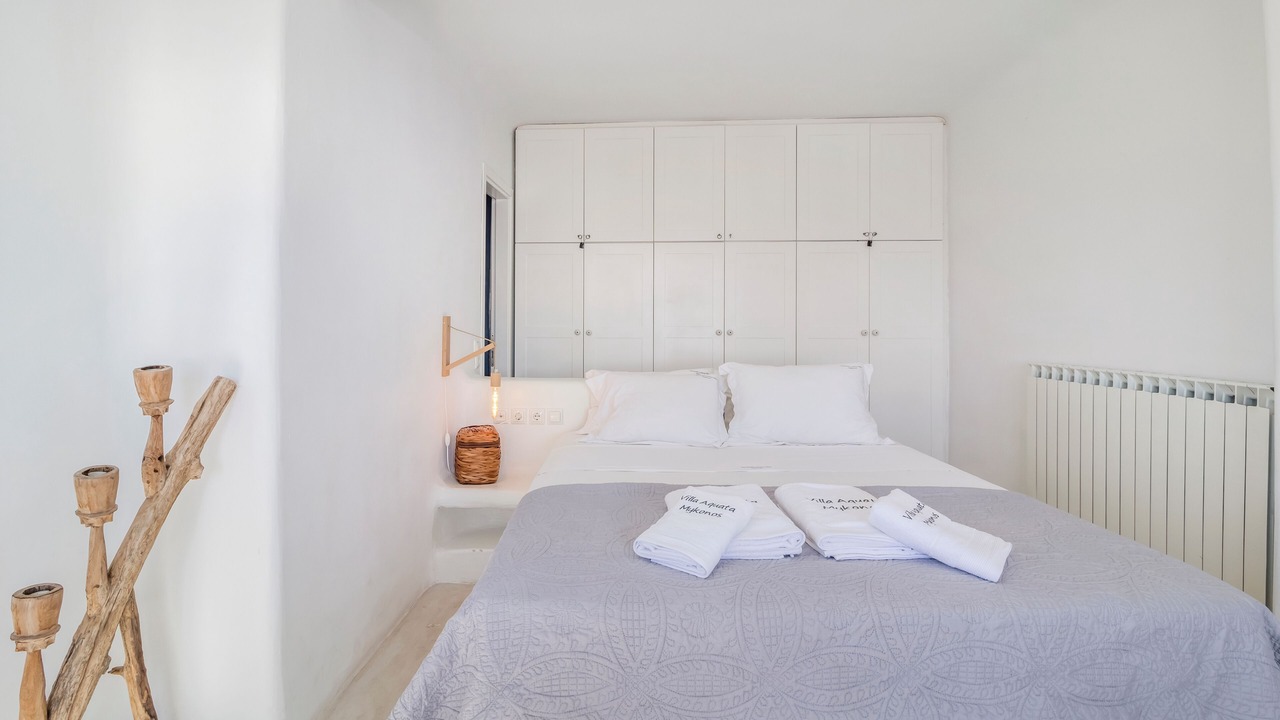 Photo of Bedroom in Faros Armenistis