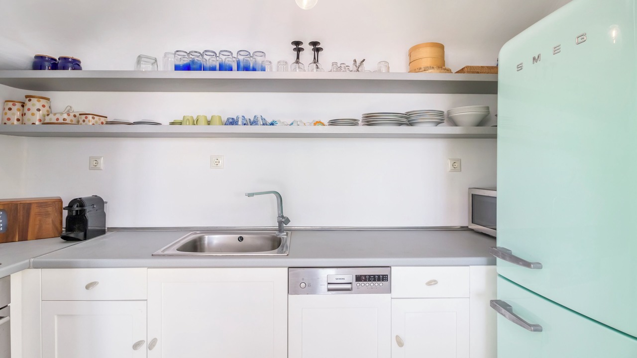 Photo of Kitchen in Faros Armenistis