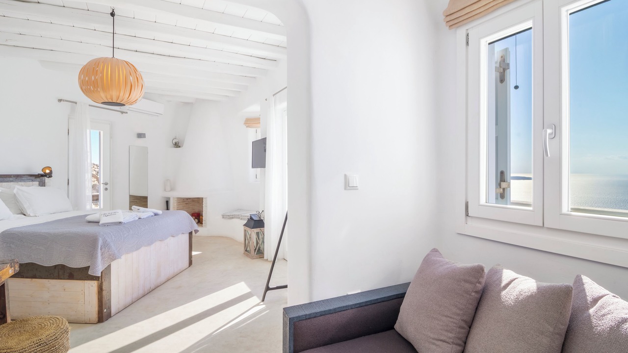 Photo of Bedroom in Faros Armenistis