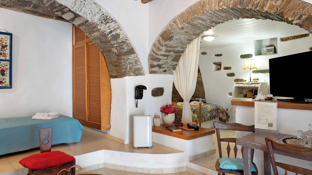 Photo of Bedroom in Kea