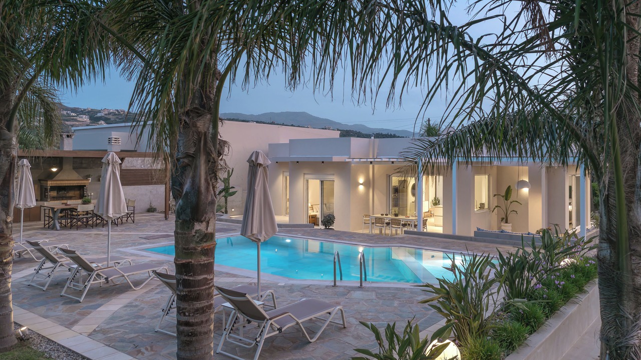 Photo of Outdoor in Adelianos Kampos