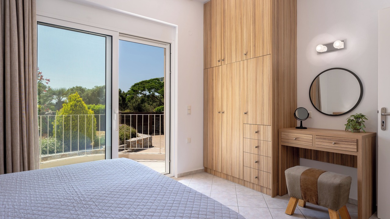 Photo of Bedroom in Adelianos Kampos
