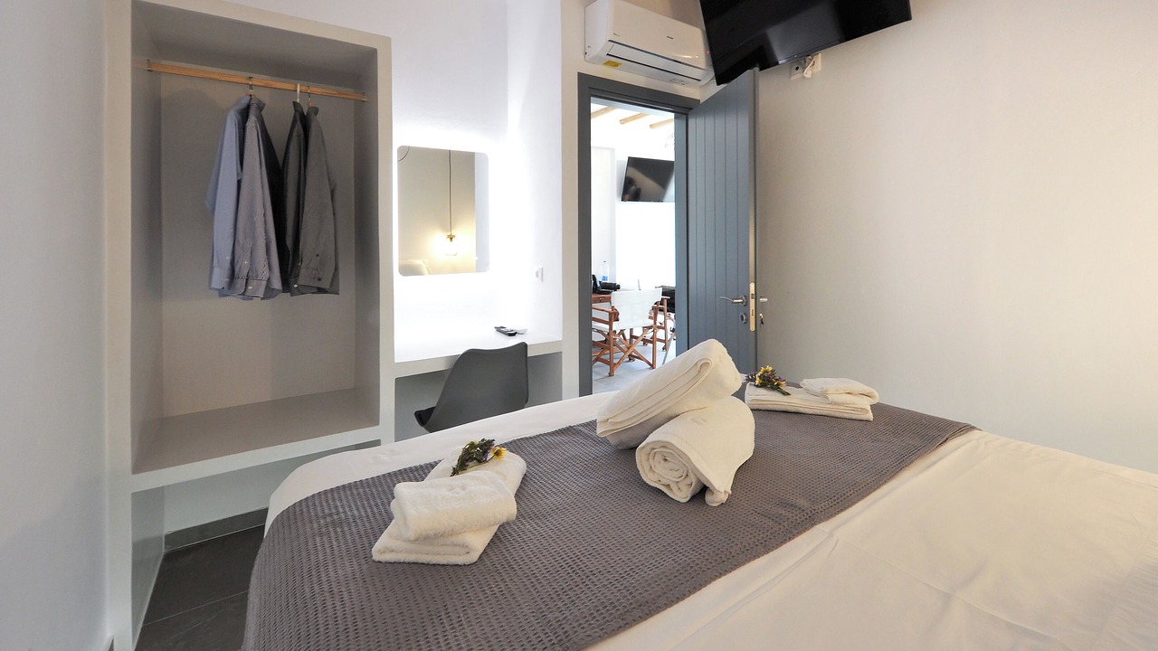Photo of Bedroom in Herronisos