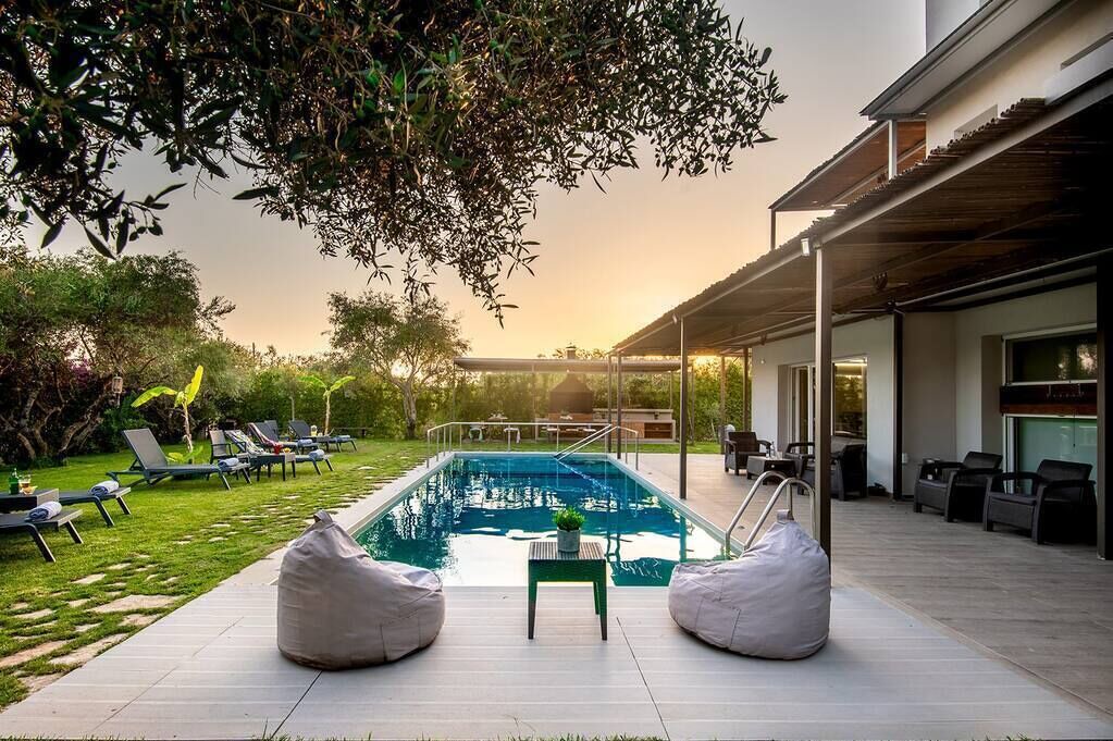 Photo of Outdoor in Kapeli