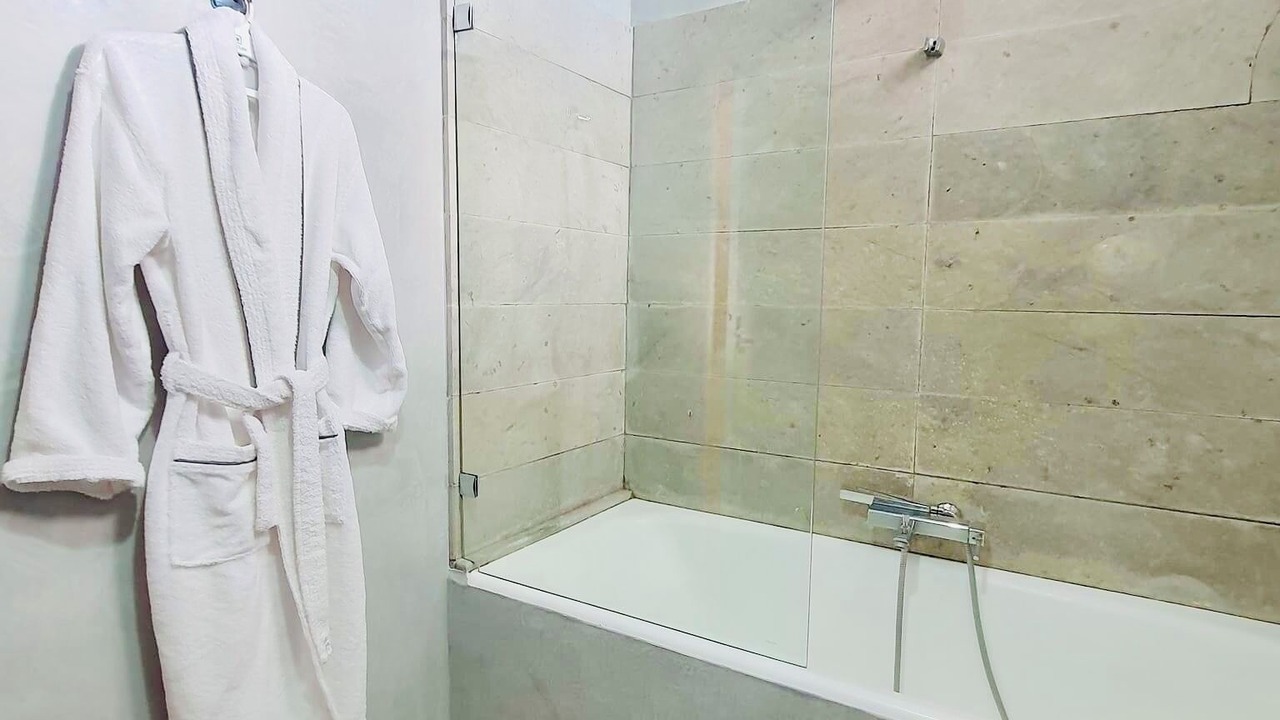 Photo of Bathroom in Cite Erriadh