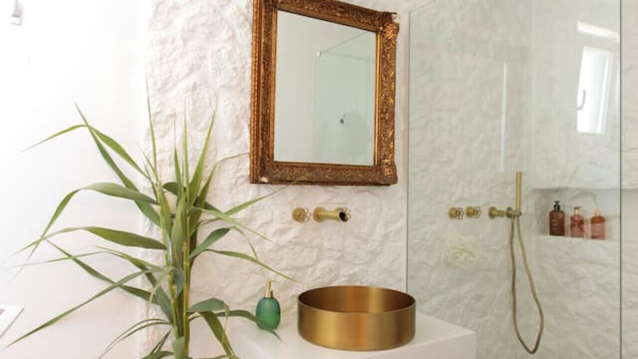 Photo of Bathroom in Maragas