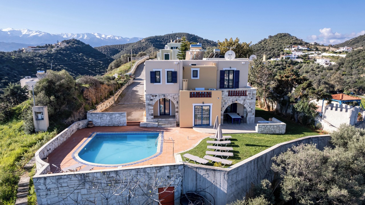Photo of Outdoor in Stalos
