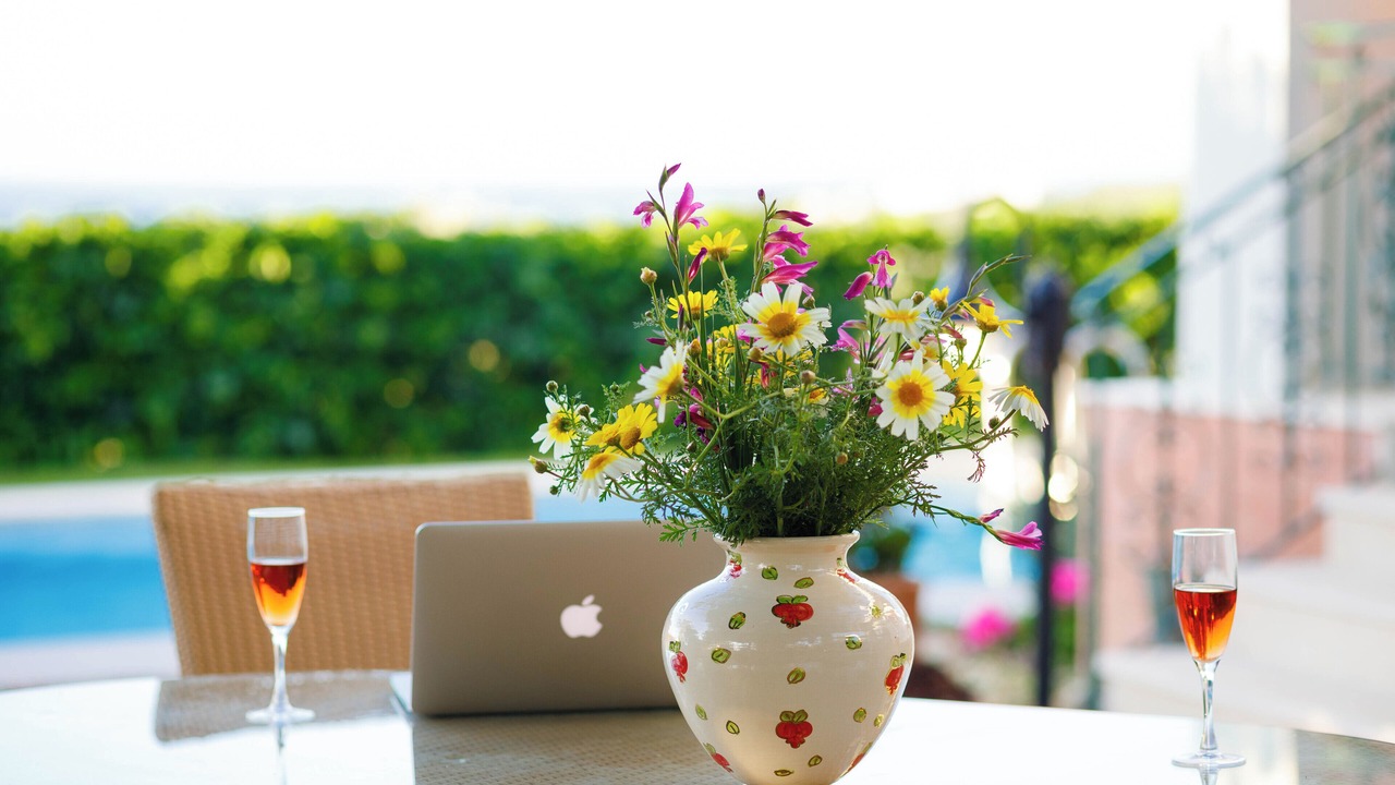 Photo of Outdoor in Platanes