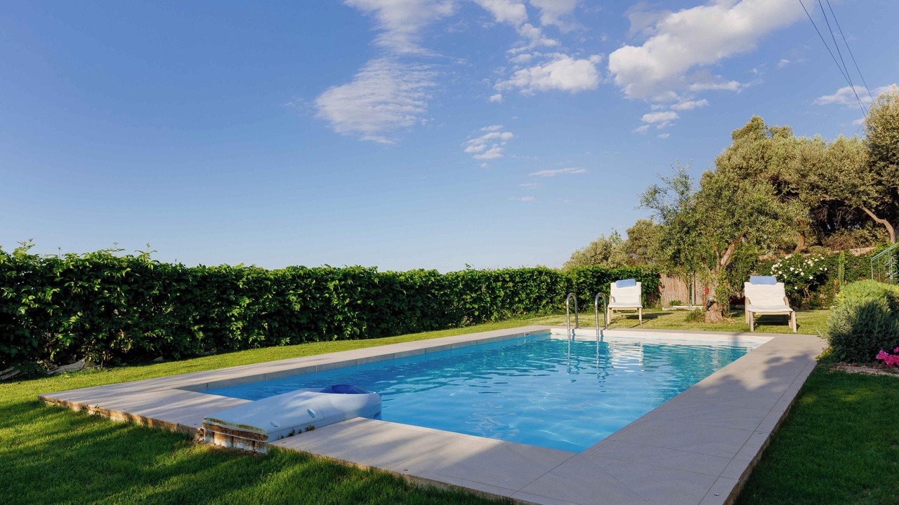 Photo of Outdoor in Platanes
