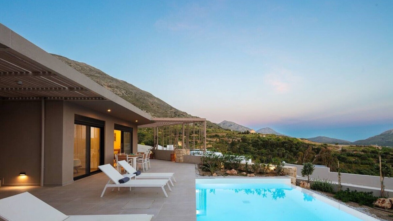 Photo of Outdoor in Mariou