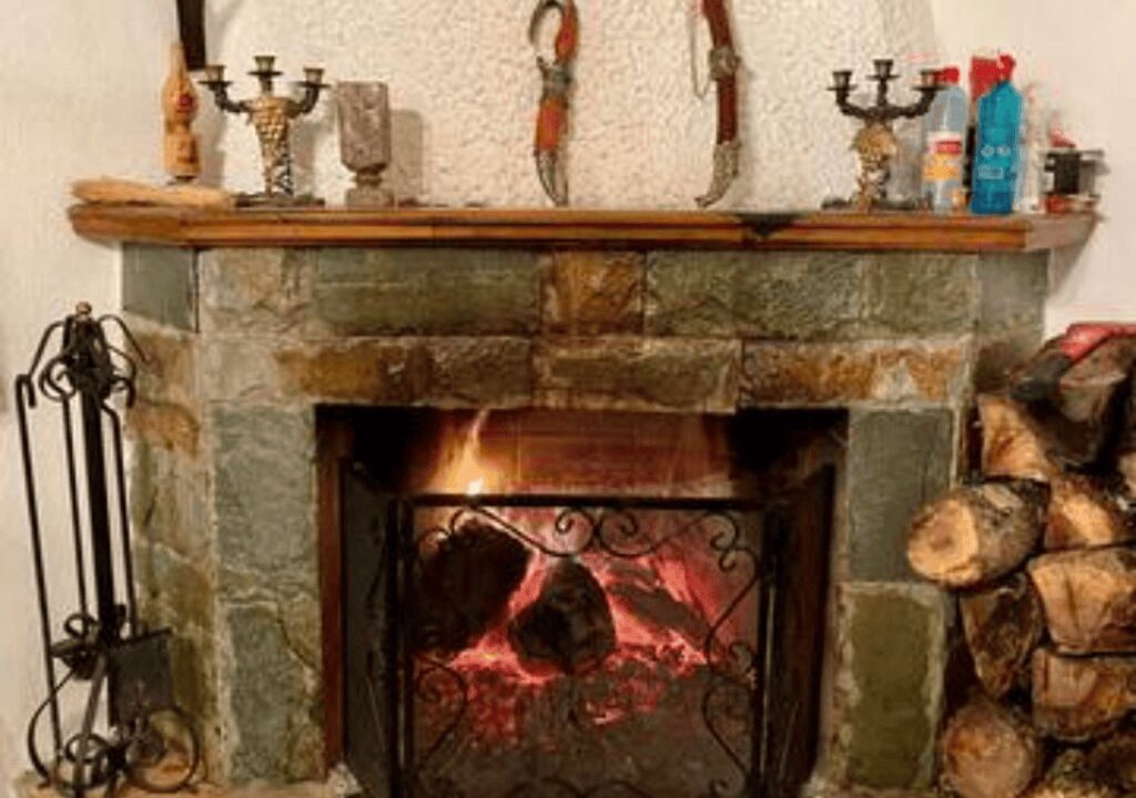 Photo of Livingroom in Ethikes