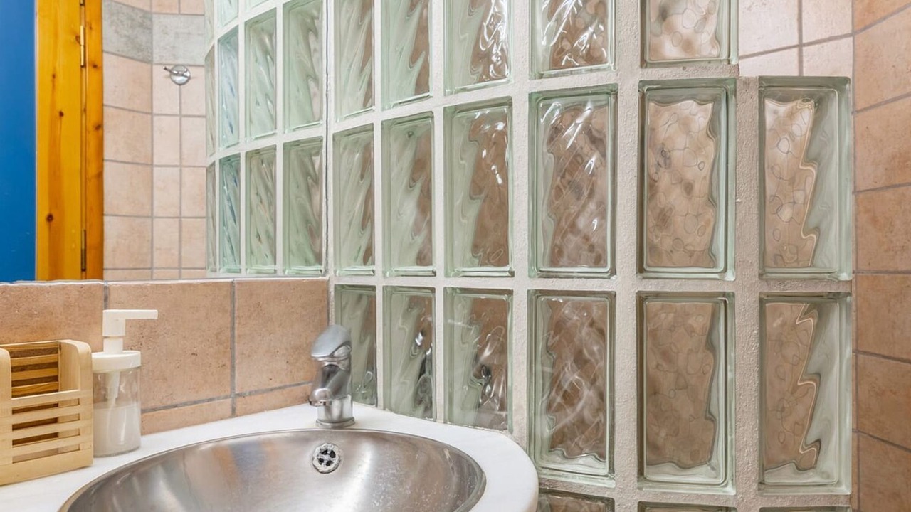 Photo of Bathroom in Linoperamata