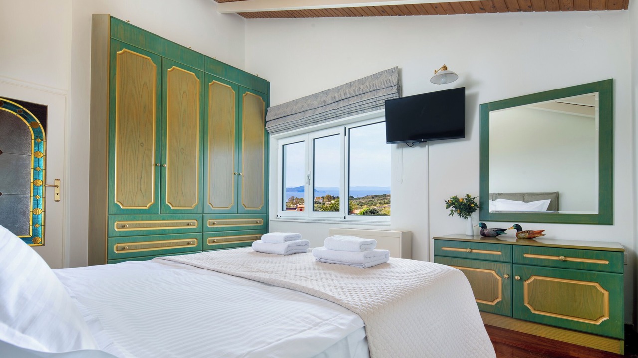 Photo of Bedroom in Chorafakia