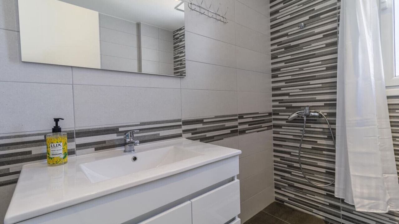 Photo of Bathroom in Isthmia