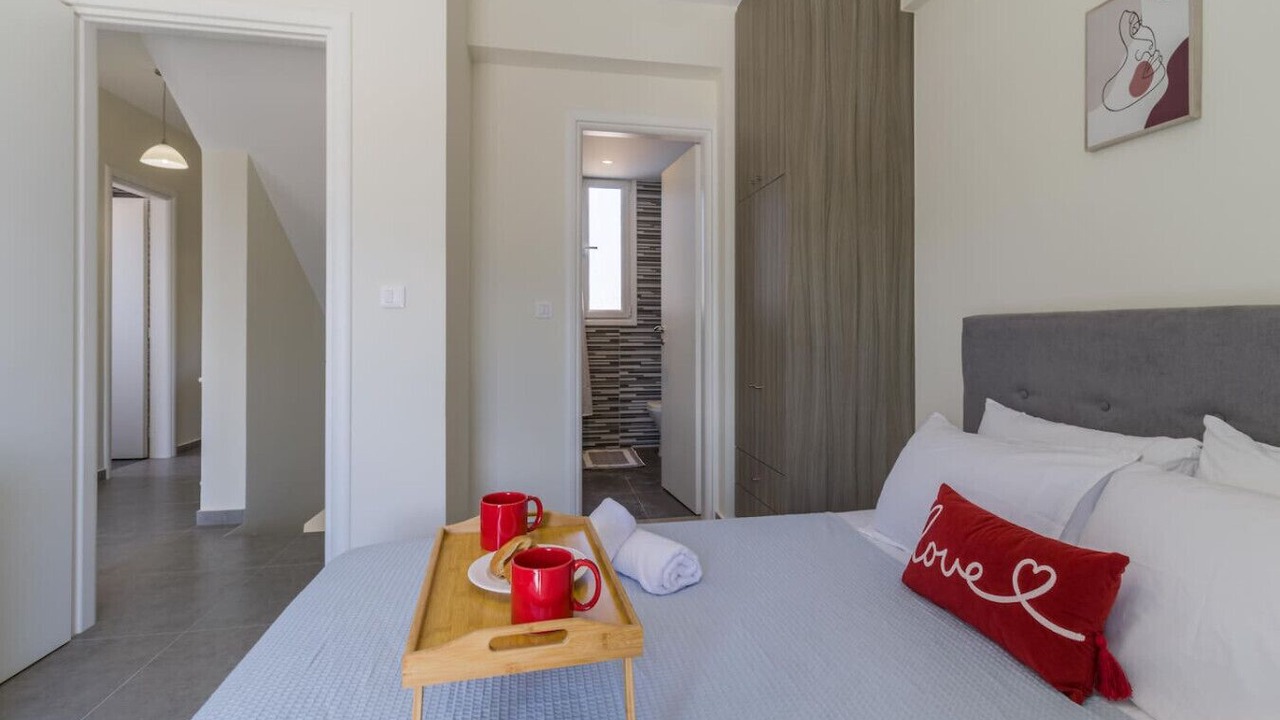 Photo of Bedroom in Isthmia