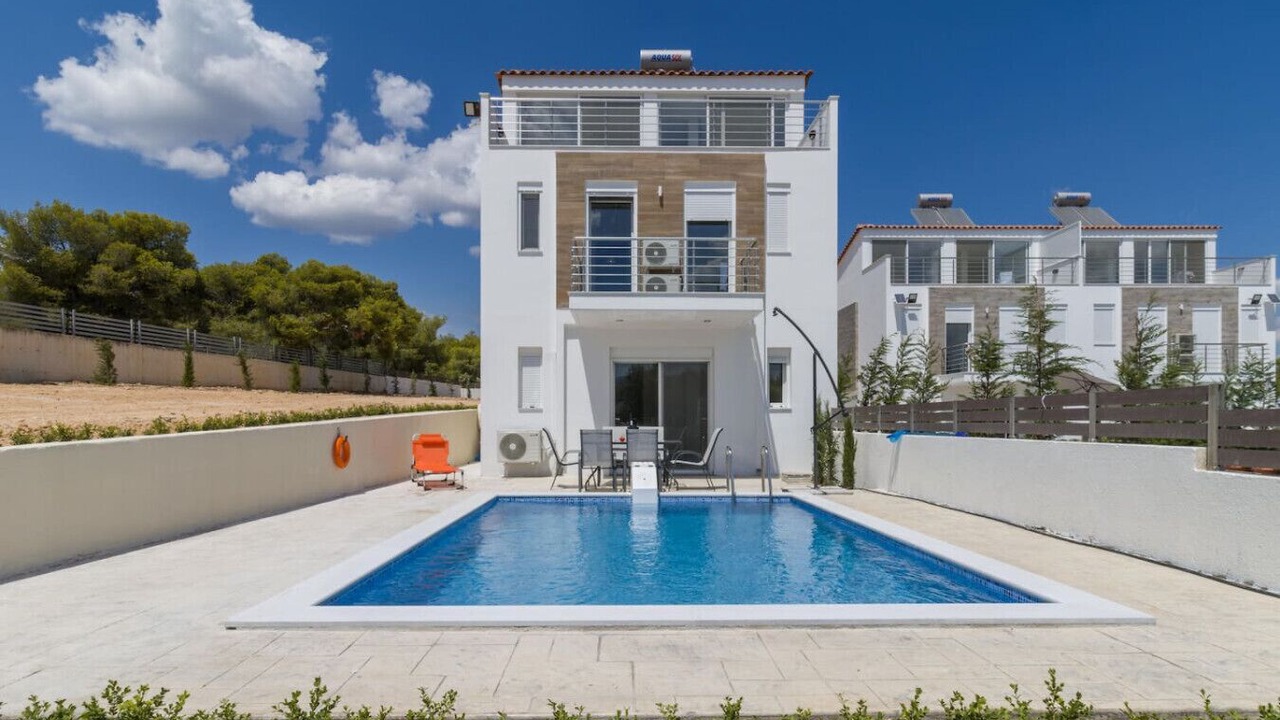 Photo of Outdoor in Isthmia