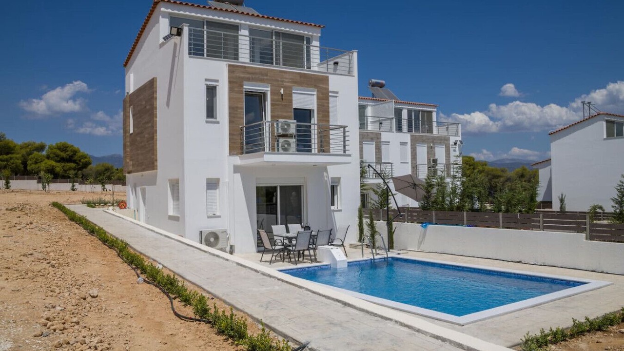 Photo of Outdoor in Isthmia