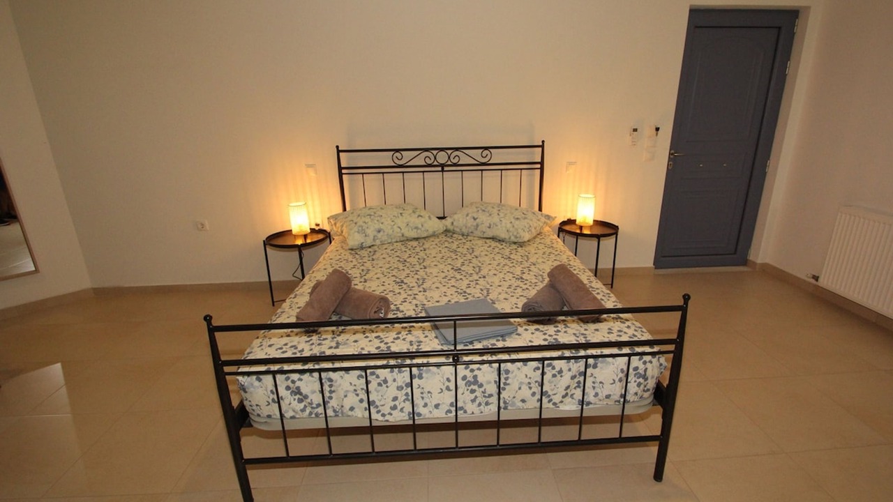 Photo of Bedroom in Kontos