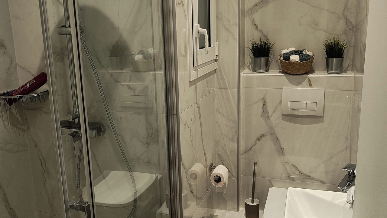 Photo of Bathroom in Marousi