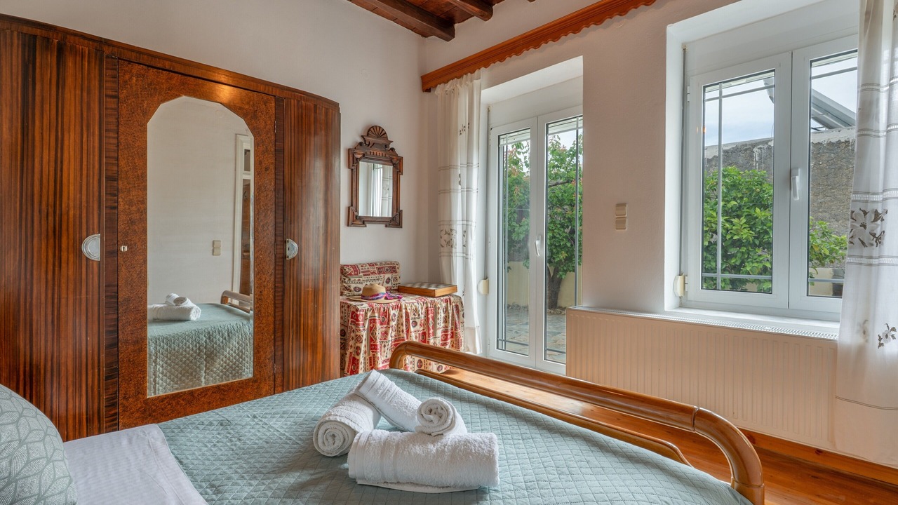 Photo of Bedroom in Pefki