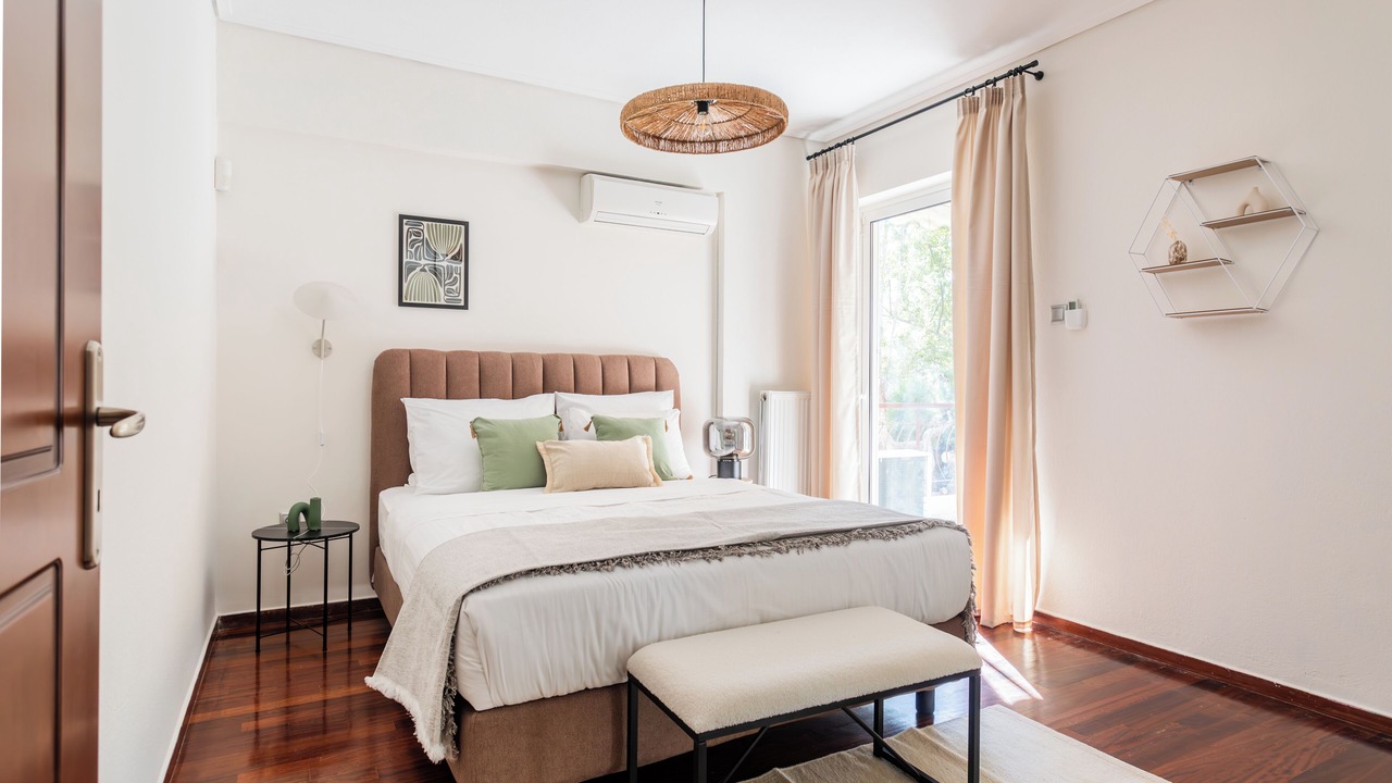 Photo of Bedroom in Marousi