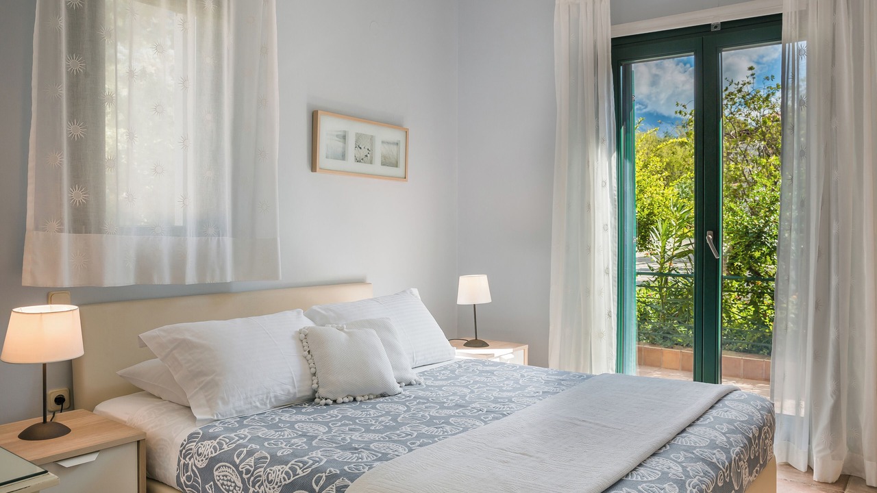 Photo of Bedroom in Leivathos