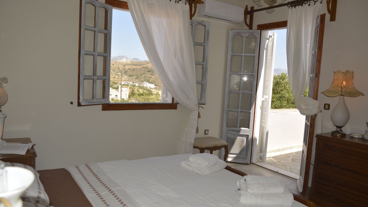 Photo of Bedroom in Naxos Town