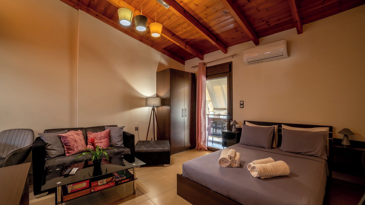 Photo of Bedroom in Nea Alikarnassos
